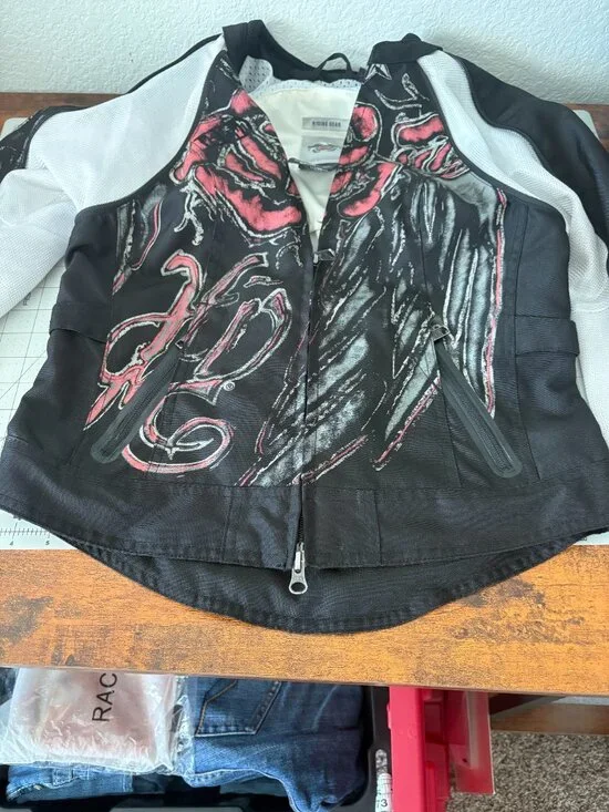 Harley Davidson Riding Jacket - Picture 7 of 12